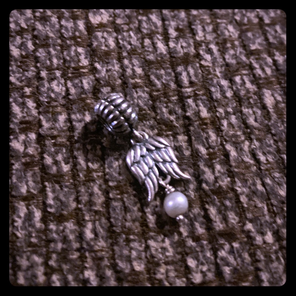 Angel wings pandora charm